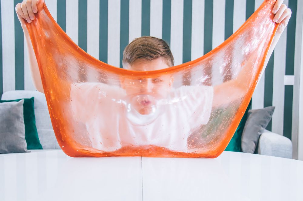 Kahevärviline lima litritega