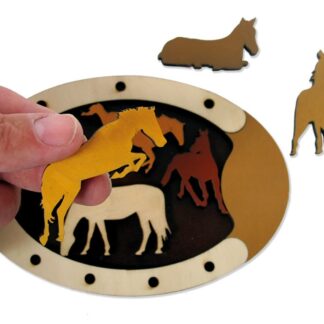 Puidust mõistatus "Hobused"