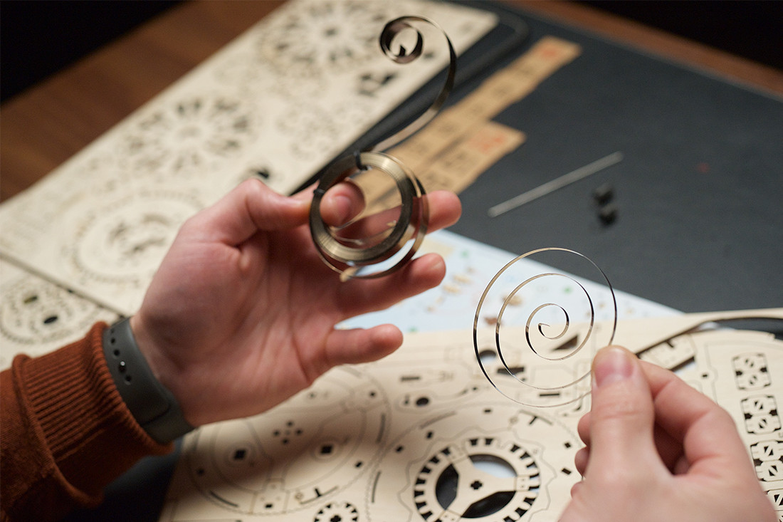 UGEARS Mehaaniline mudel Lauakell 1